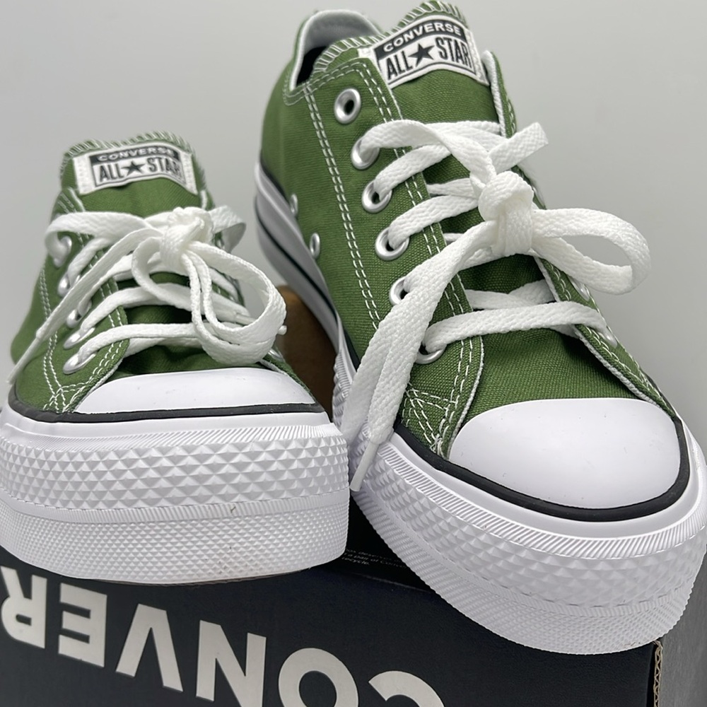 Converse Chuck Taylor Low Top Platform Sneaker - Green - Picture 5 of 16
